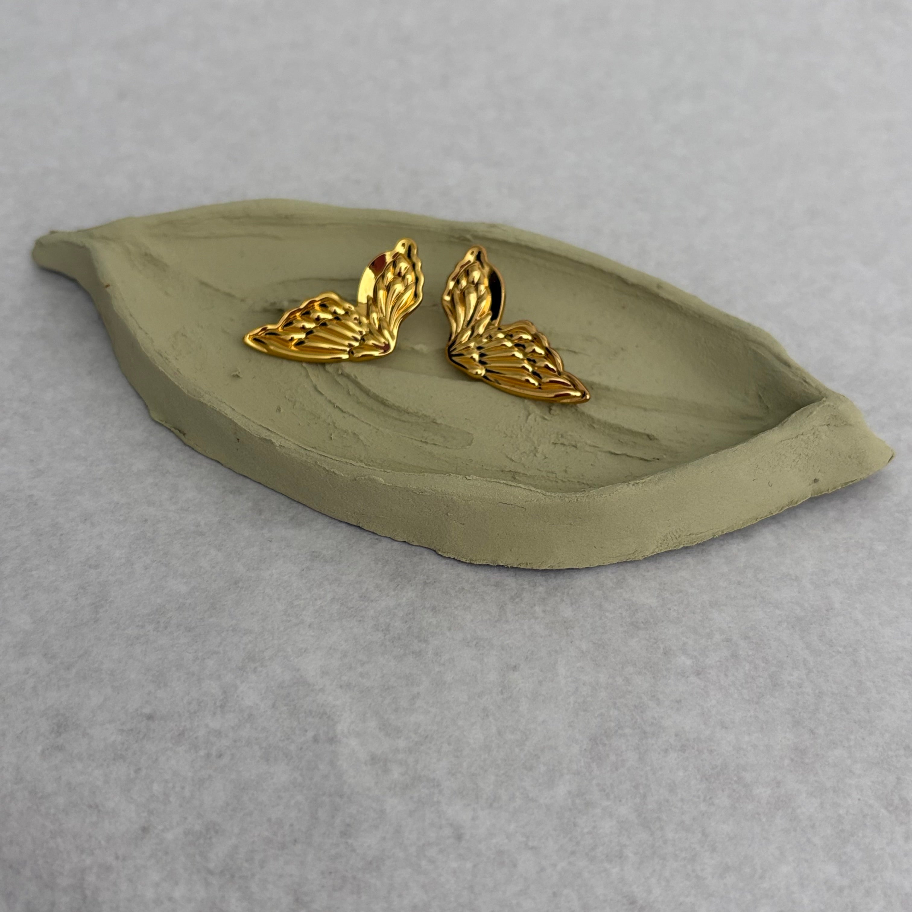 Pendientes mariposa