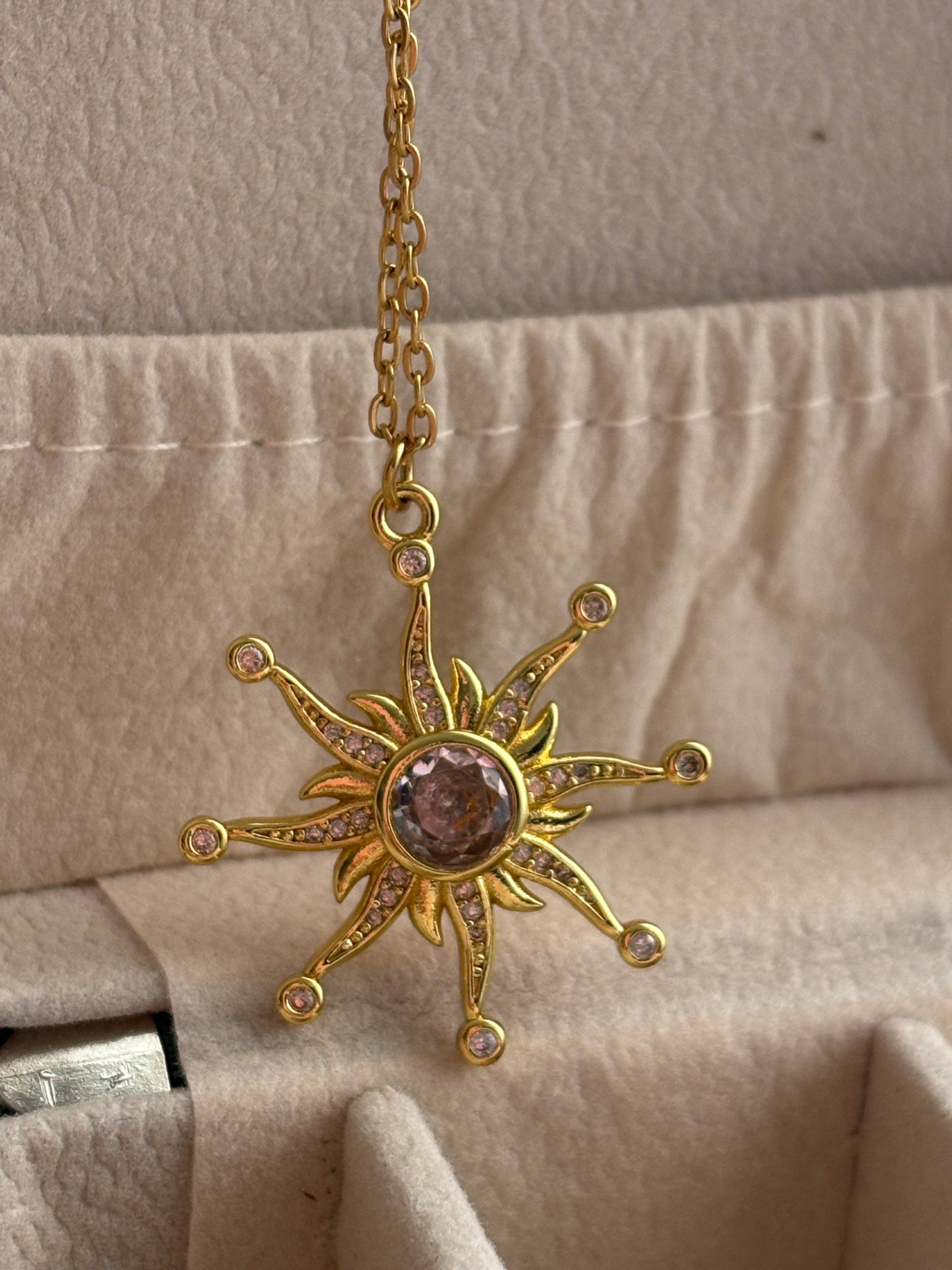 Collar Stella